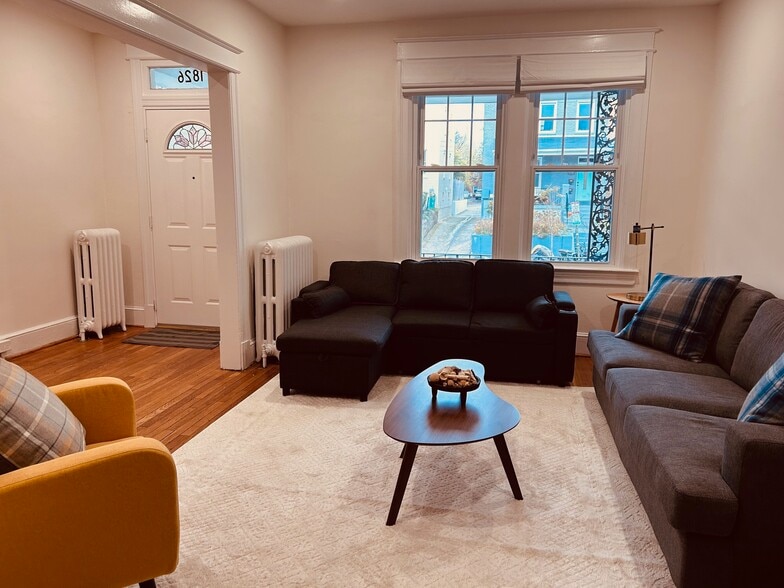 Primary Photo - 1826 A St SE