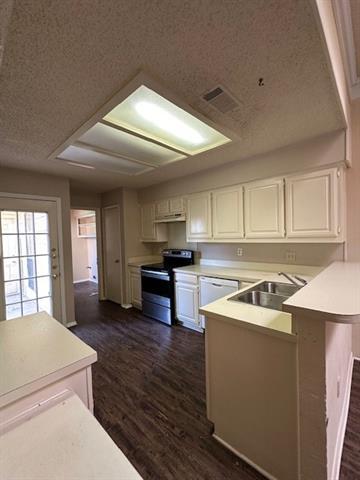 Building Photo - 3313 Hilltop Ln