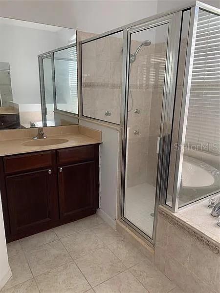 Building Photo - 1427 Emerald Hill Way