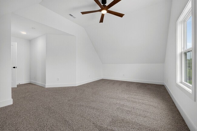 Building Photo - 241 Cripps Ln