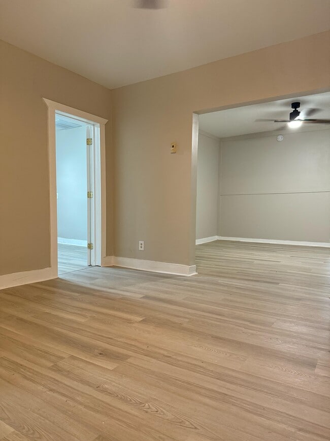Building Photo - 720 S Apperson Way