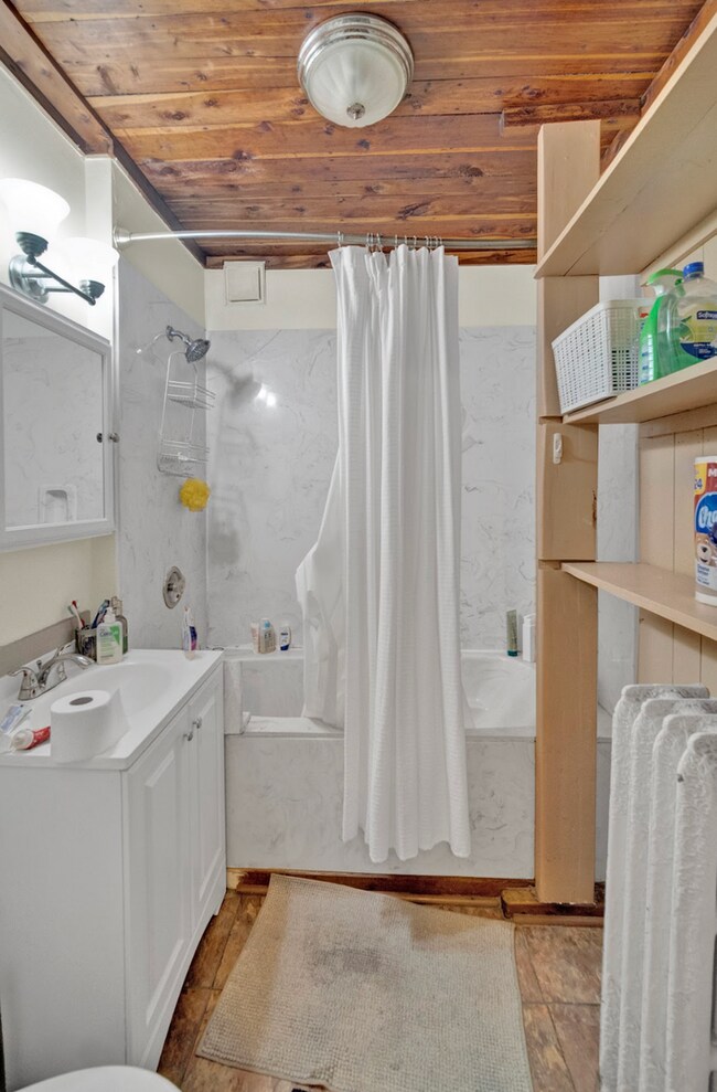 Building Photo - 819 Gaffield Pl