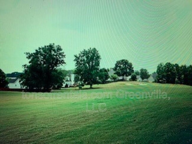 Building Photo - 805 Stallings Rd
