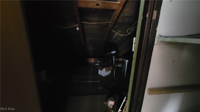 Building Photo - 3334 W 129th St