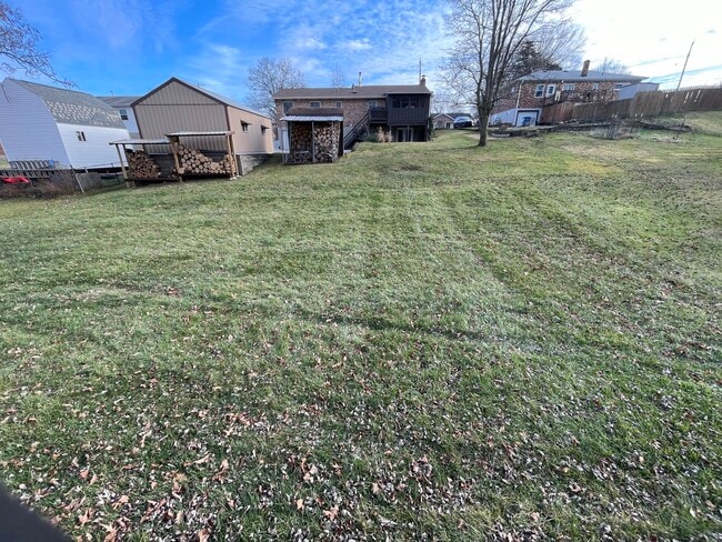 Building Photo - 3221 Woodward St