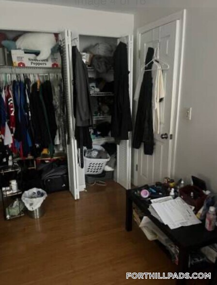 Building Photo - 88 Cedar St