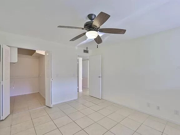 Building Photo - 202 Bedford Trl