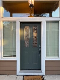 Building Photo - 3 Bedroom 2 Bath Single Family Home