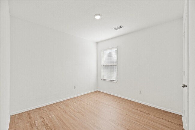 Building Photo - 27014 Rimini Pt Dr