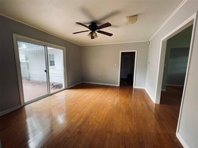 Building Photo - 1039 S Frankland Rd