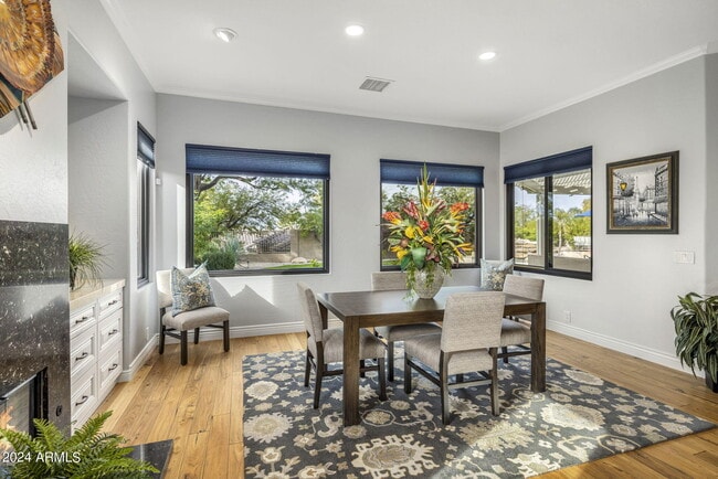 Building Photo - 10912 E Butherus Dr