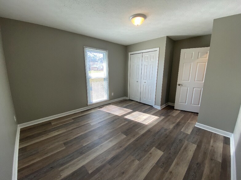 Building Photo - 850 Ronald Ct