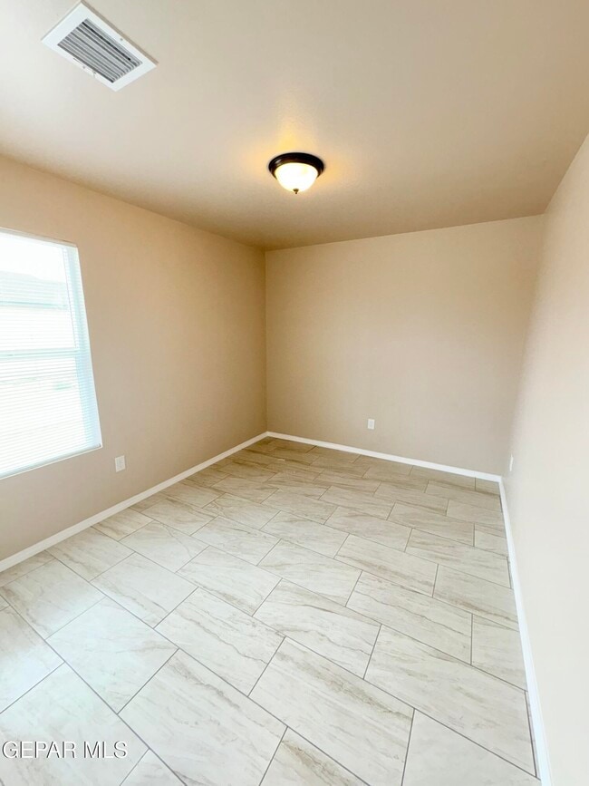 Building Photo - 4640 Vesta Loop Ct