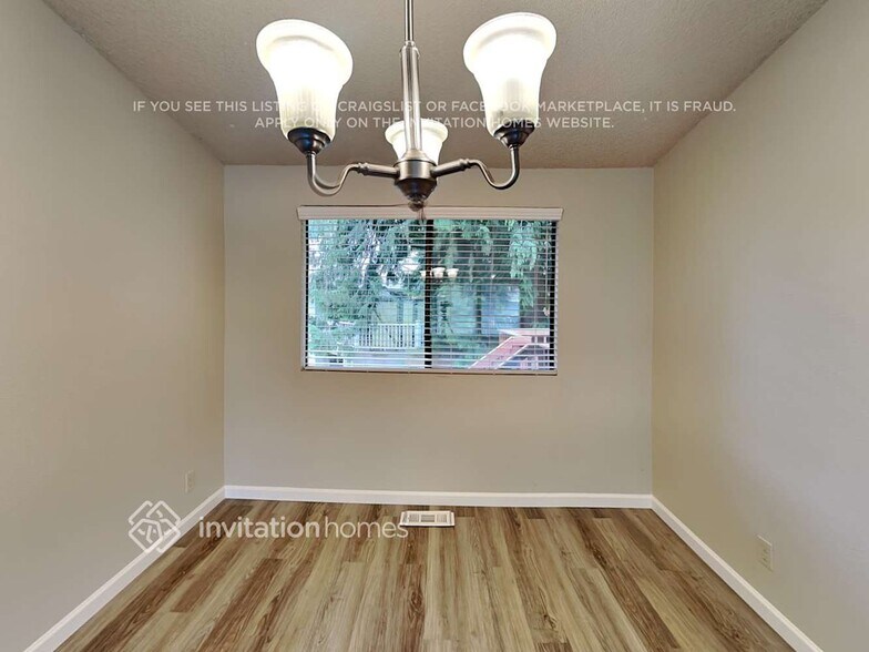 Building Photo - 2506 171st Pl SE