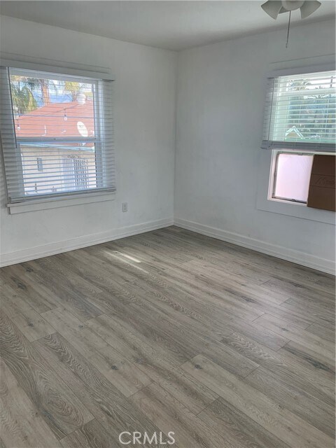 Building Photo - 315 W Colton Ave