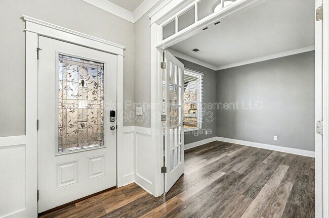 Building Photo - 149 Kingston Drive