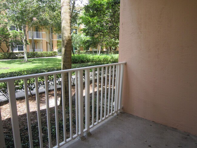 Building Photo - 4812 Central Blvd