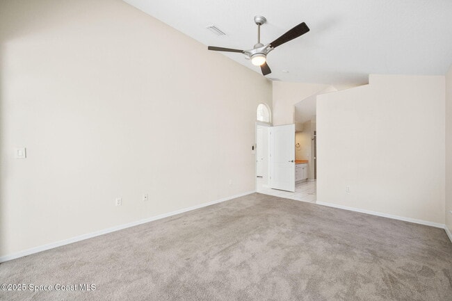 Building Photo - 174 Martesia Way