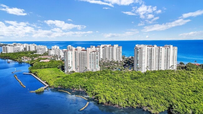 Building Photo - 3720 S Ocean Blvd