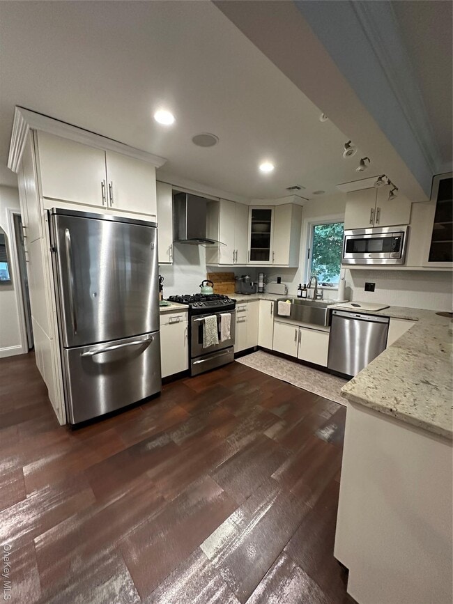 Building Photo - 29 Wilton Rd