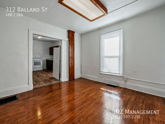 Building Photo - 312 Ballard St