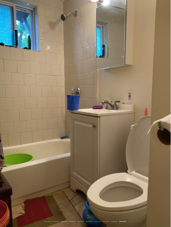 Building Photo - 17 Bay