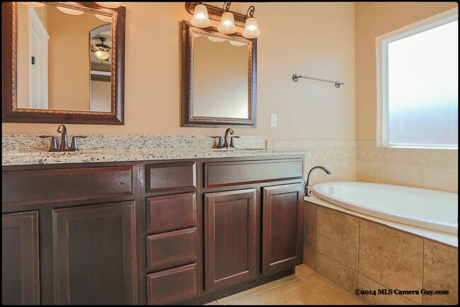 Building Photo - 11676 Great Abaco Ct