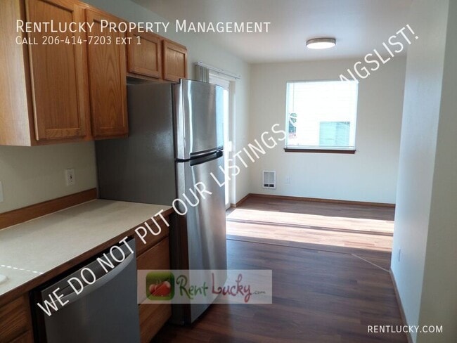 Building Photo - 1512 S Puget Dr