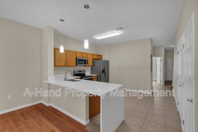 Building Photo - 1413 Retreat Cir