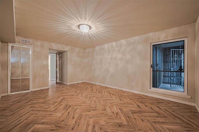Building Photo - 4633 Wild Indigo St