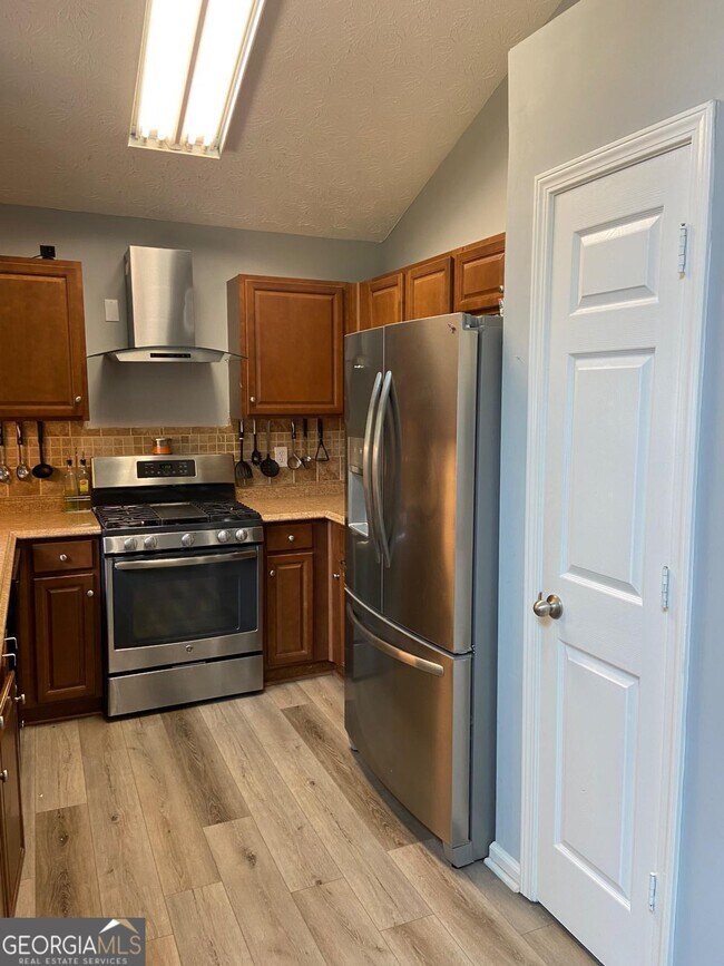 Building Photo - 3405 Jones Ferry Ln