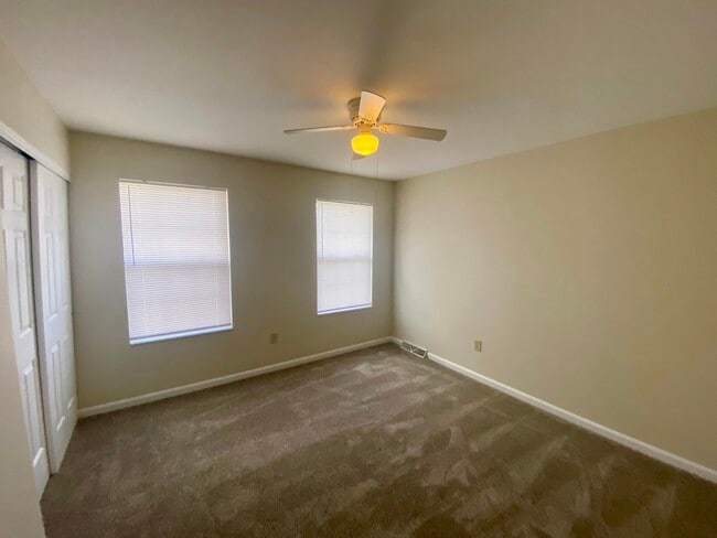Building Photo - 1694 Jeffrey Ln