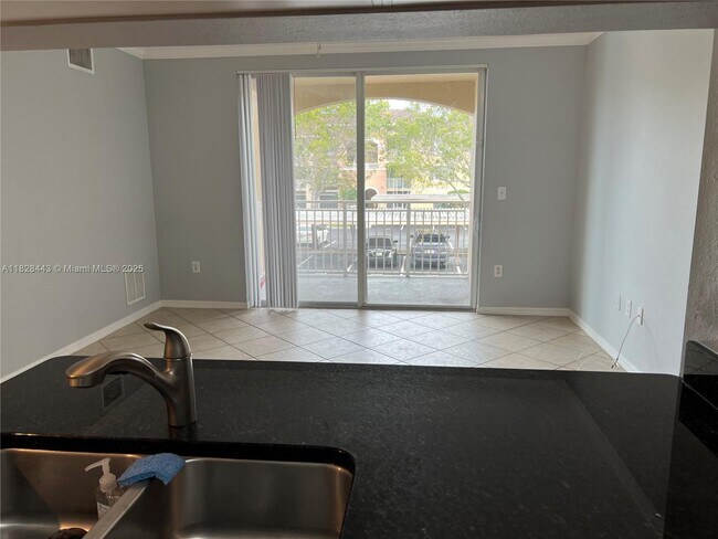 Building Photo - 6565 Emerald Dunes Dr