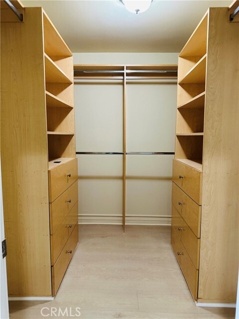 Building Photo - 5555 Carpenter Ave
