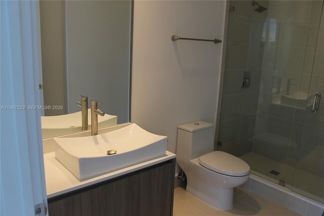 Building Photo - 201 SW 17th Rd