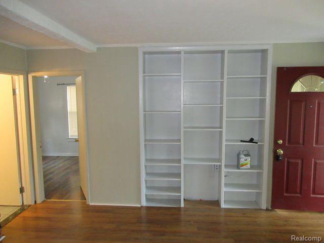 Building Photo - 4059 Chenlot St