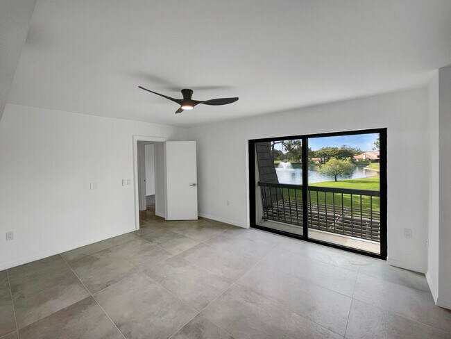 Building Photo - 1315 13th Terrace