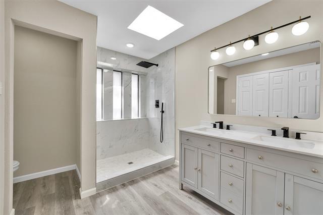 Building Photo - 3305 Coyote Way