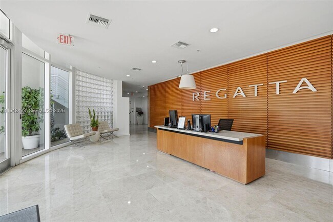 Building Photo - 6580 Indian Creek Dr