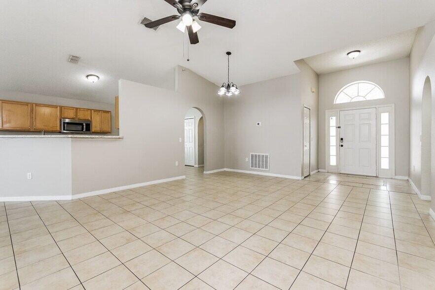 Building Photo - 2938 Elbib Dr