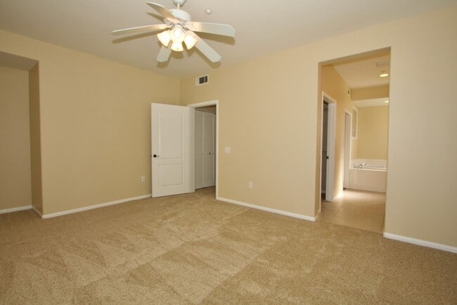 Building Photo - Carlsbad Condo West of 5 Freeway with Lagoon Views - Available June 1st!