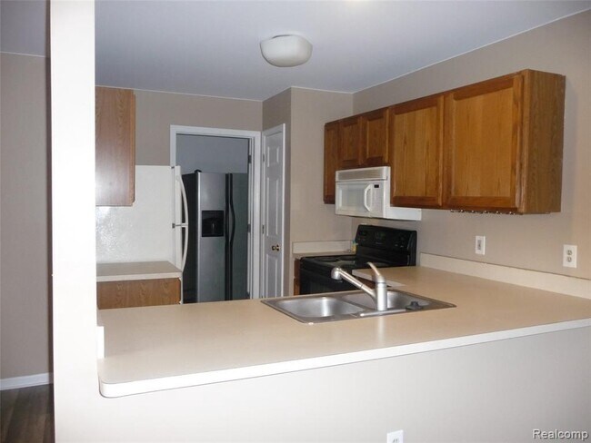 Building Photo - 30631 Hidden Pines Ln