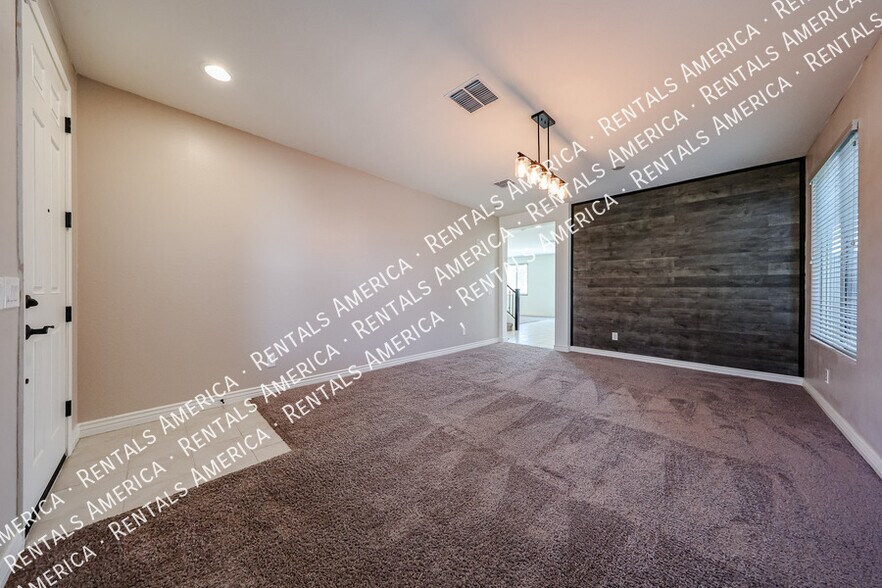 Building Photo - 22483 N 95th Dr