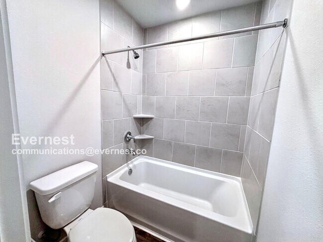 Building Photo - 32506 Timber Point Dr
