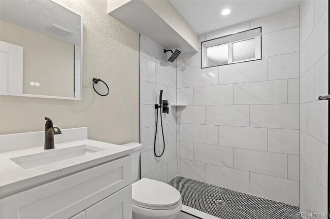 Building Photo - 10821 Larry Dr