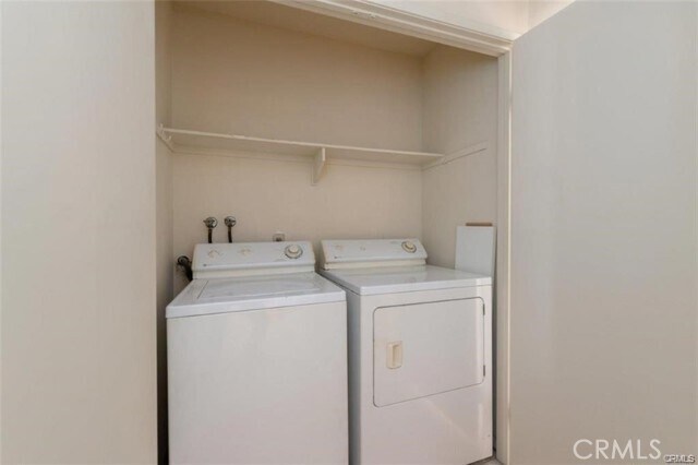 Building Photo - 73 Tarocco