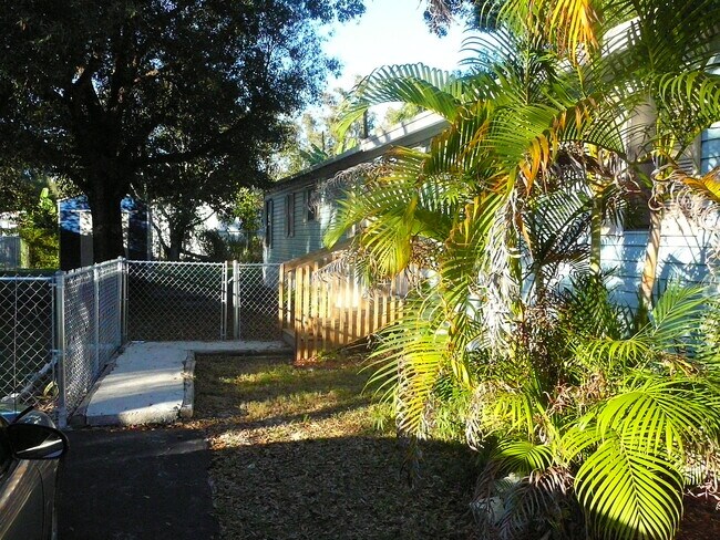 Building Photo - 248 Stockton St