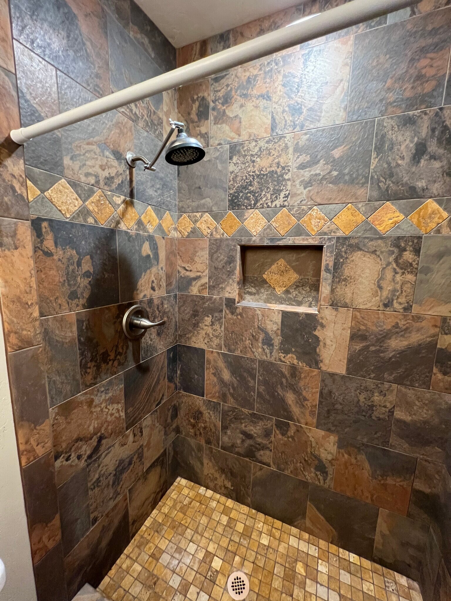 Primary Shower - 607 N De Medici Pl