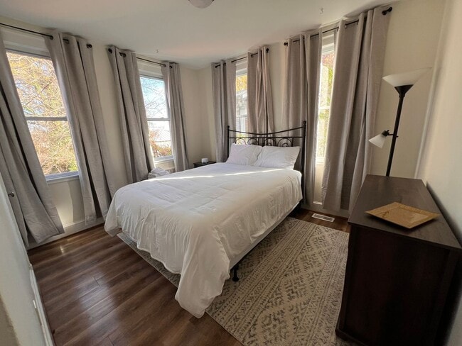 Building Photo - 151/153 Virginia Ave