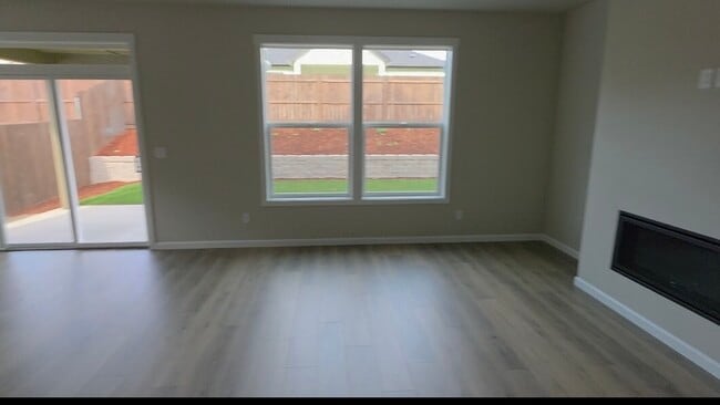 Building Photo - 738 NW 28th St